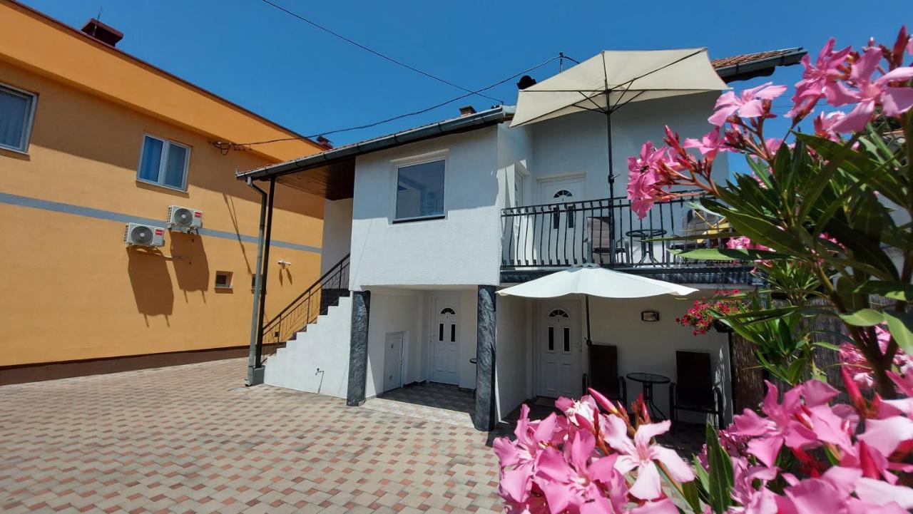Apartment Kapetanovic Bosanski Samac エクステリア 写真